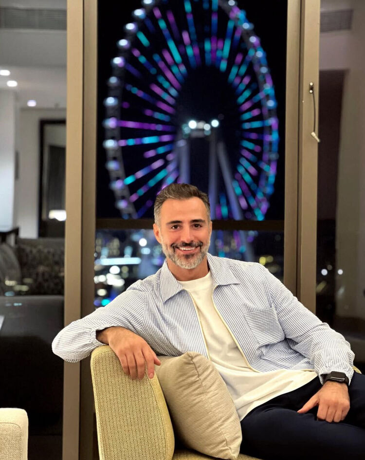 ,   Aslan, 48 ,   ,   
