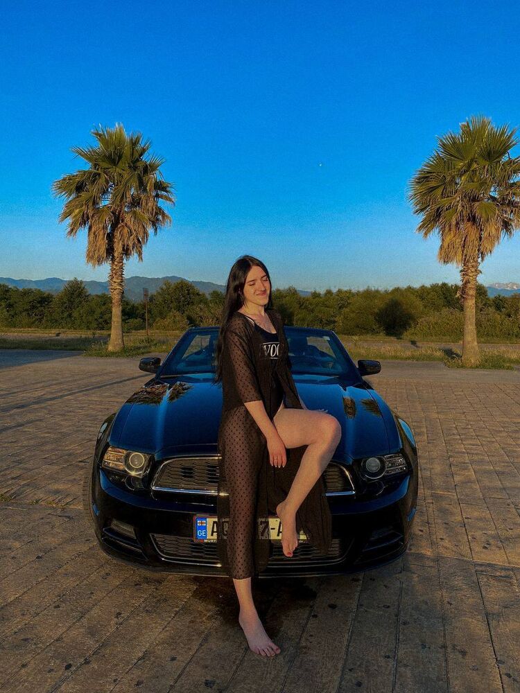  ,   Karina, 25 ,   ,   