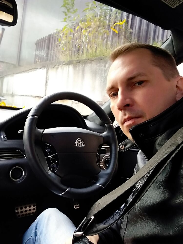  ,   Alex, 37 ,   ,   , c 