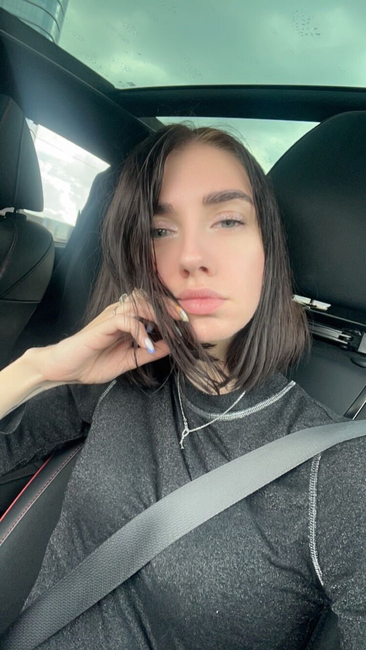  46104859  , 27 ,    