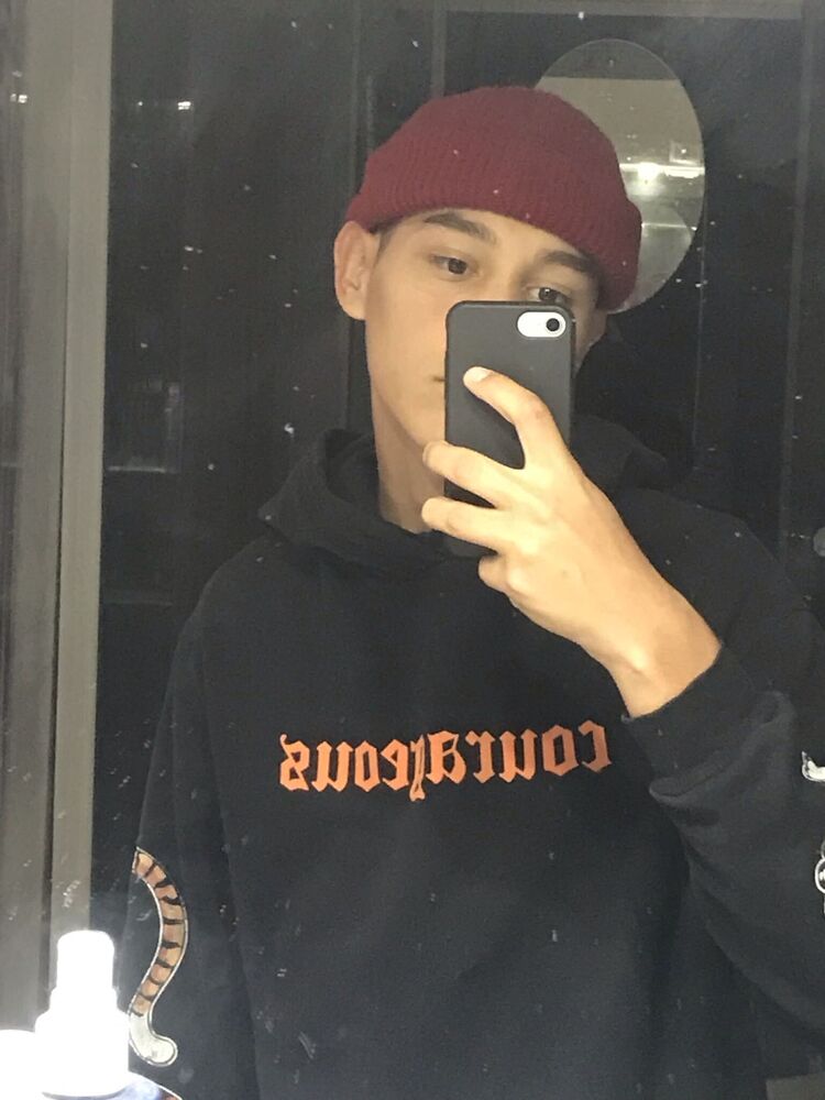  51039049  , 25 ,    