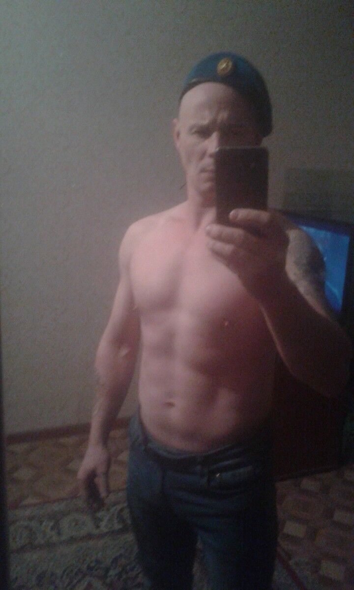  18553049  , 44 ,    