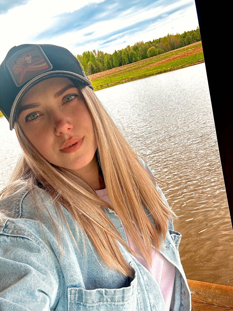  53886889  , 31 ,    -