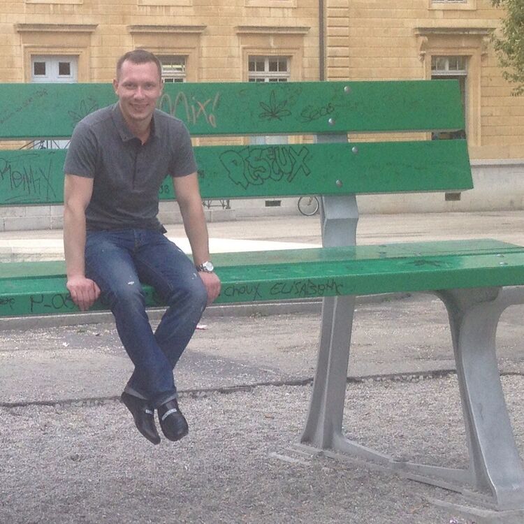  39628019  , 36 ,    