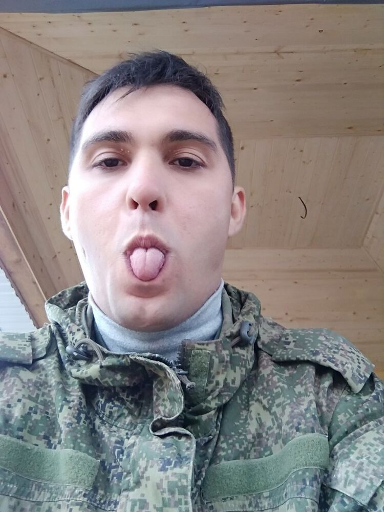  48523569  , 32 ,    