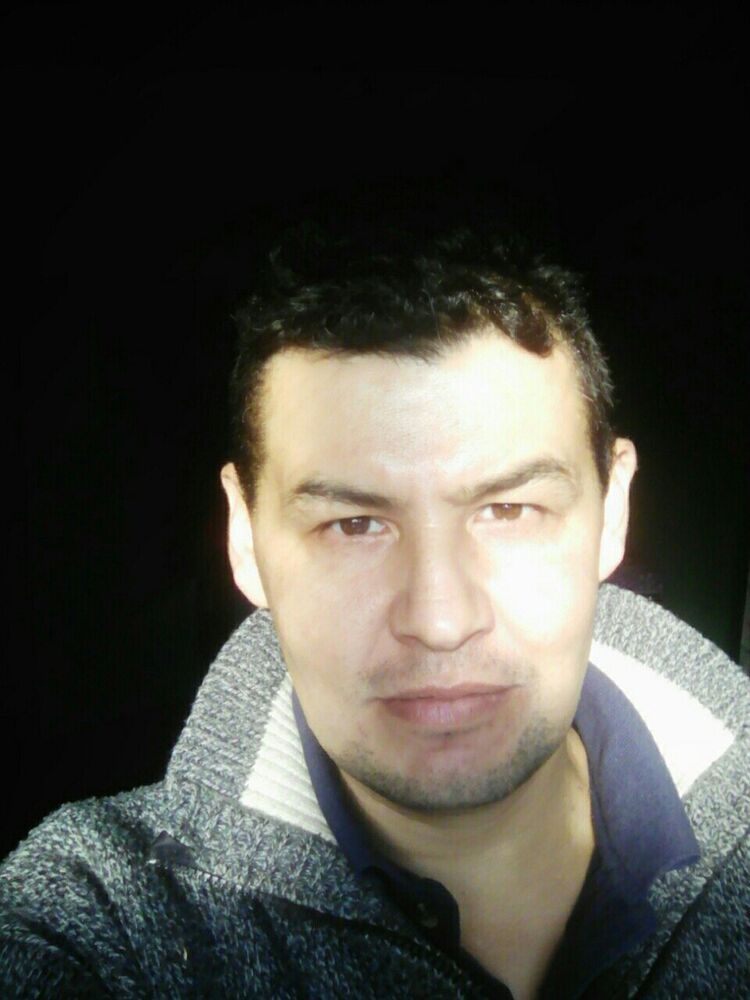  8730009  Rustem, 47 ,    