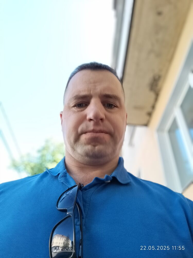  ,   Dima, 44 ,   ,   , c , 