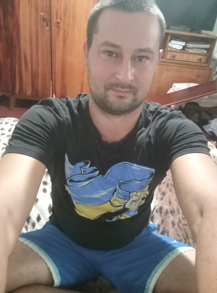  52669169  , 34 ,    
