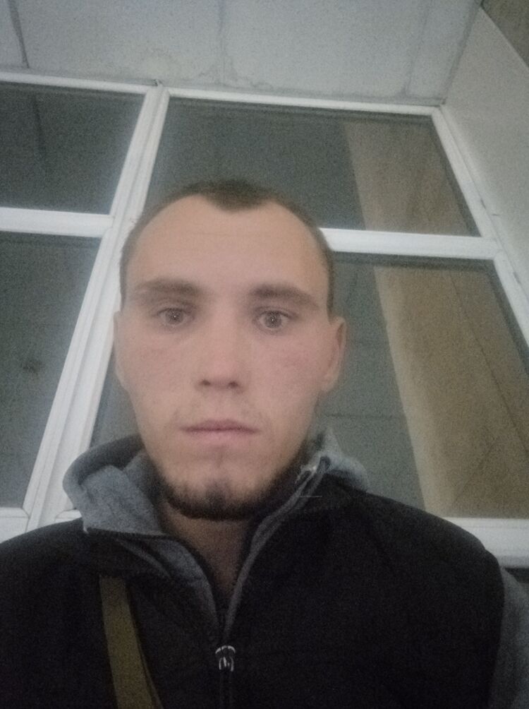  38078139  Aleksandr, 28 ,    