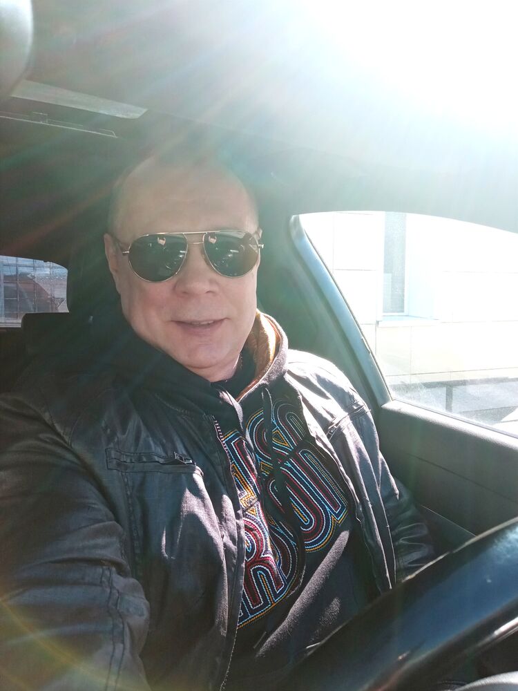  50932059  Alexey, 56 ,    
