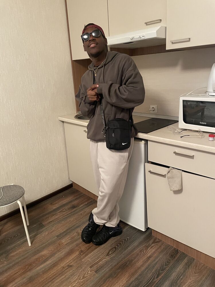  53865249  , 25 ,    -