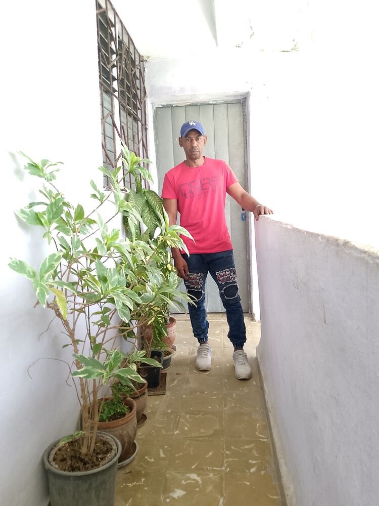  Havana,   Roberto, 55 ,   c 