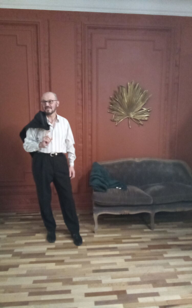 -,   , 64 ,   ,   
