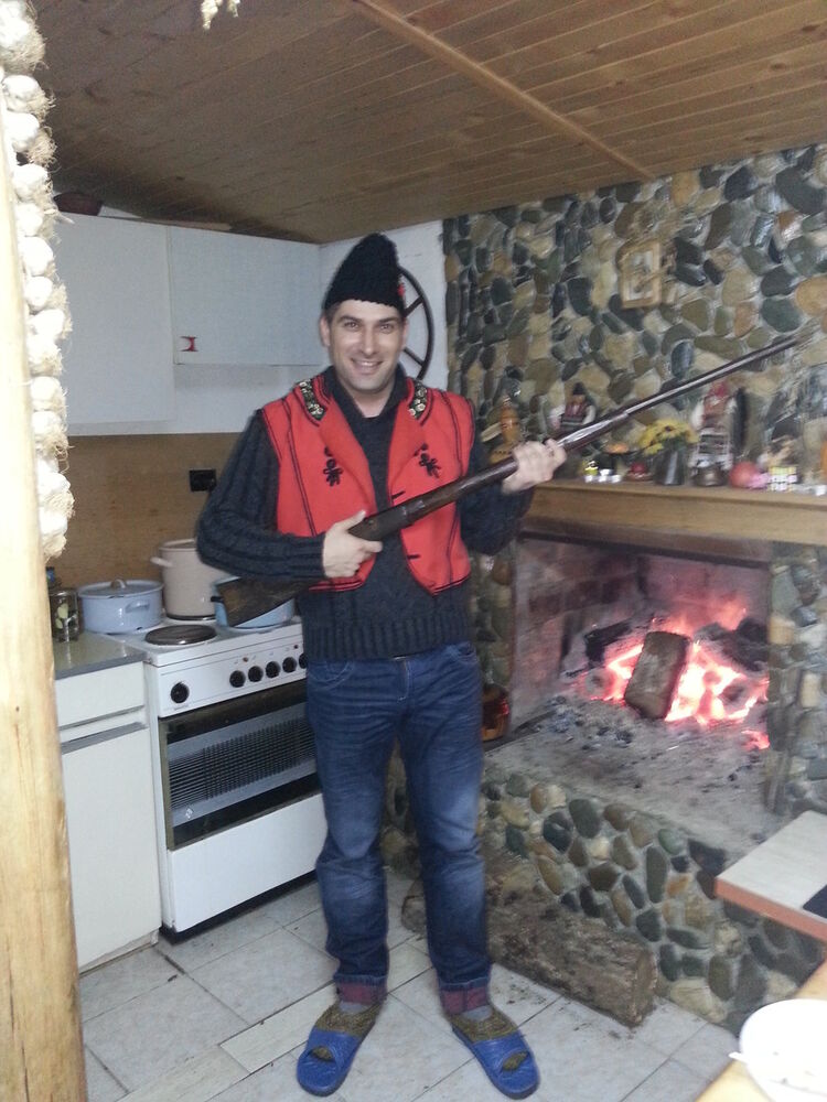  ,   Galin, 44 ,   ,   , c , 