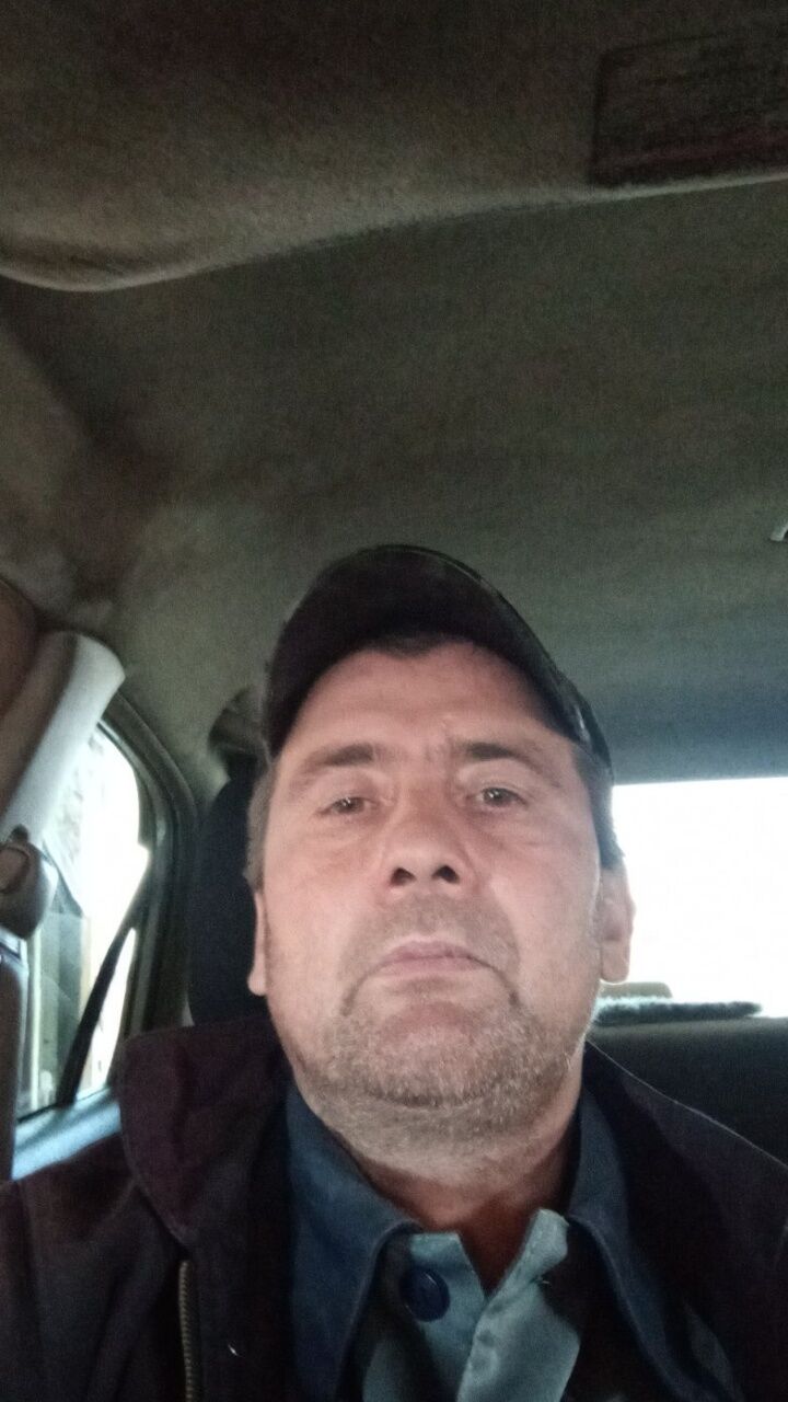  27137789  , 48 ,    