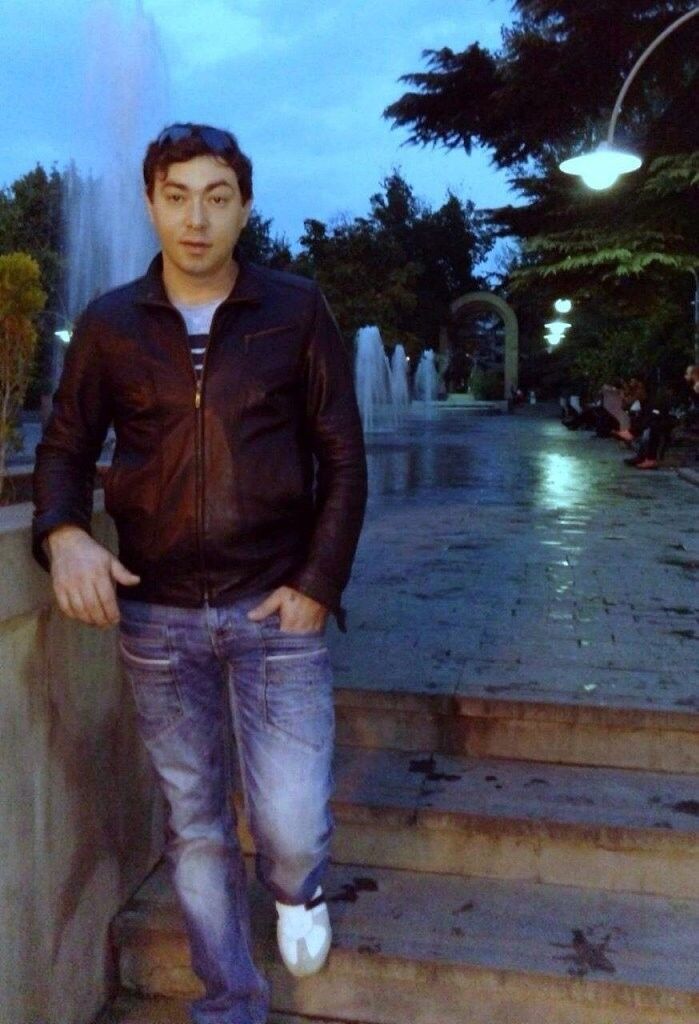  ,   Roko, 43 ,   ,   , c 