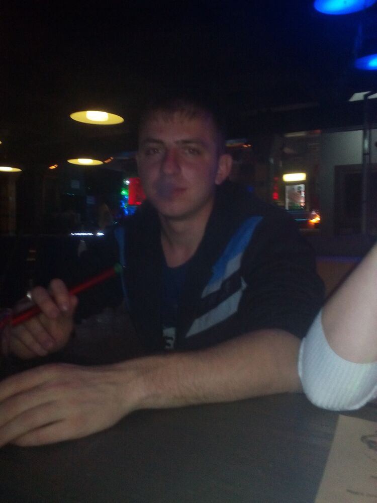  ,   Alexander, 31 ,   ,   , c 