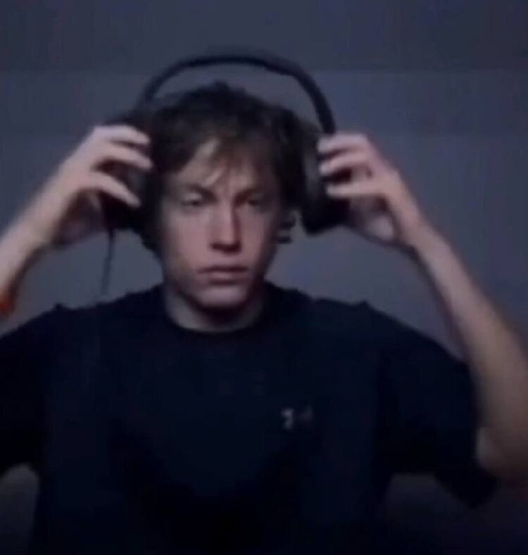 ���� 38953759 ����� ��������, 21 ���, ���� ���������� � ��������