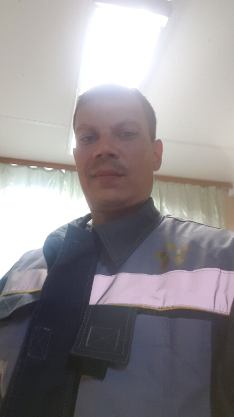  28569919  , 36 ,    