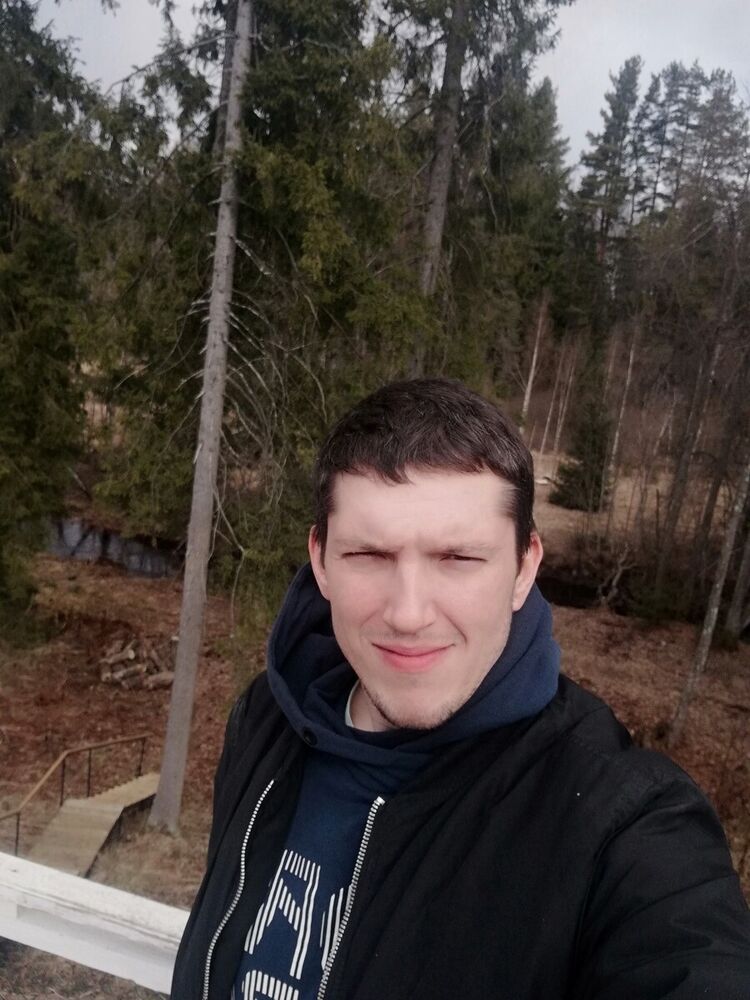 ���� 21003509 ������� Max, 37 ���, ���� ���������� � �����-����������