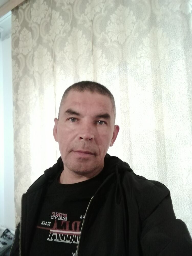  52505379  , 46 ,    