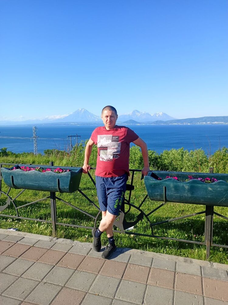  52619069  Rodion, 45 ,    