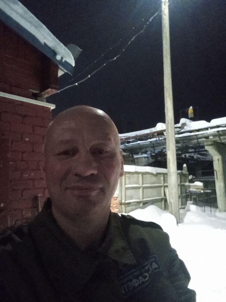  31708709  , 44 ,    