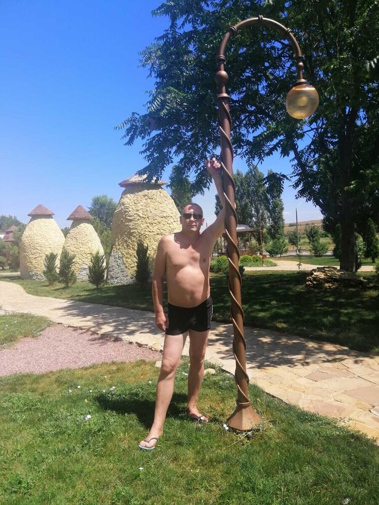  20608969  , 51 ,    