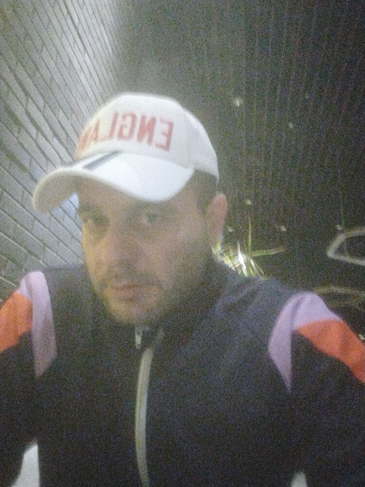  41193699  , 39 ,    