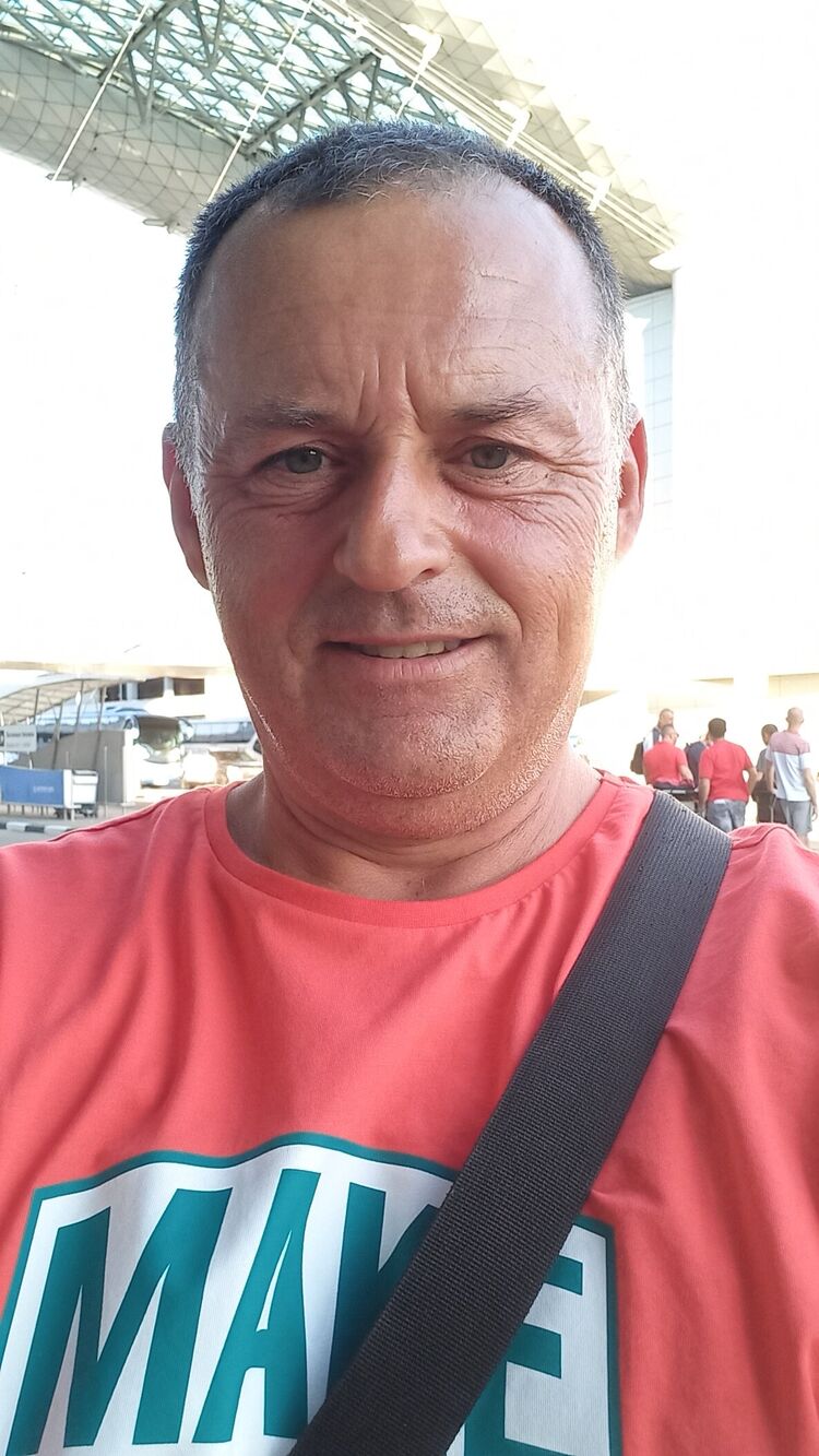   ,   Goran, 51 ,   ,   