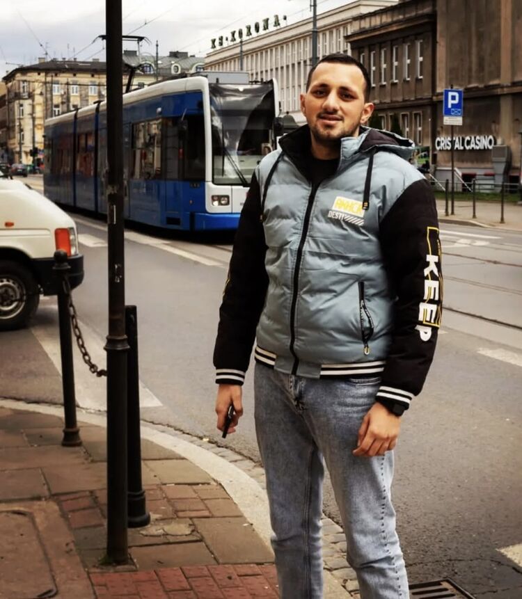 ���������� ����, ���� ������� Yunis, 26 ���, ������������ ��� ������, ����� � ���������