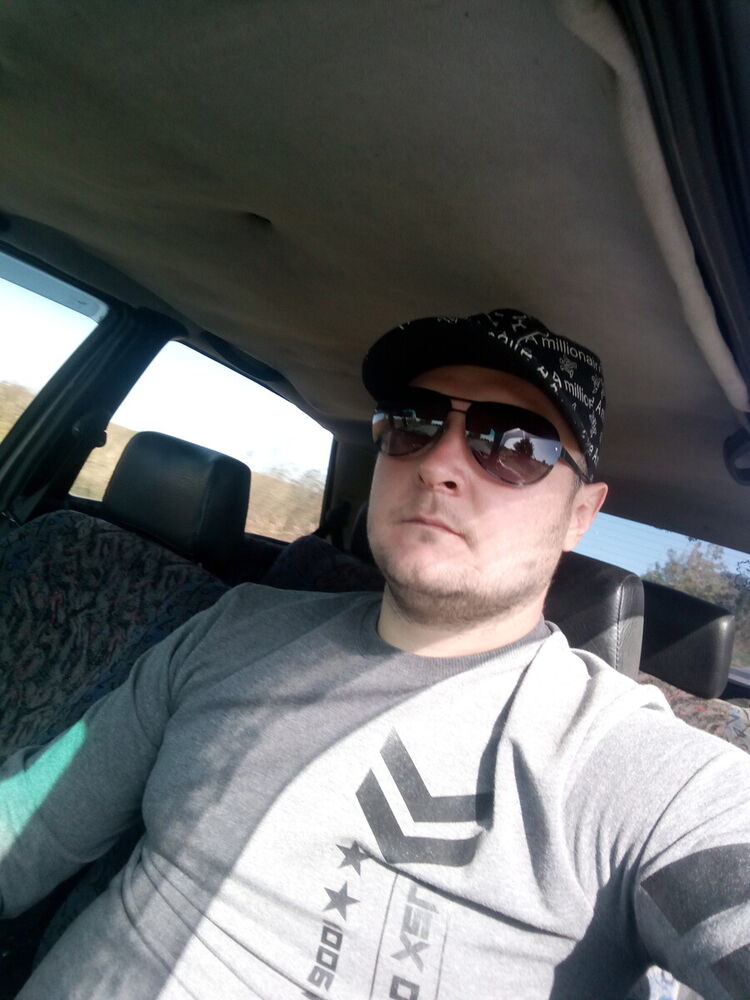 21246849  , 37 ,    