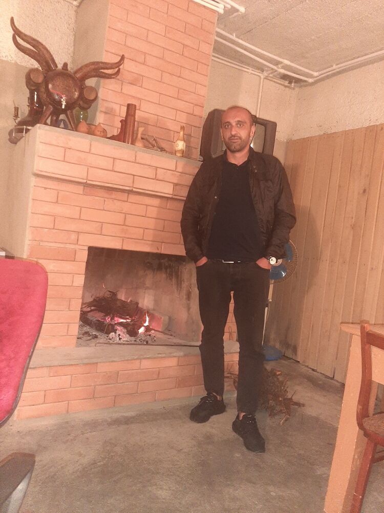  ,   Nikusha, 36 ,   ,   