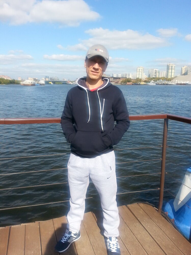  ,   Ilya, 37 ,   ,   , c 