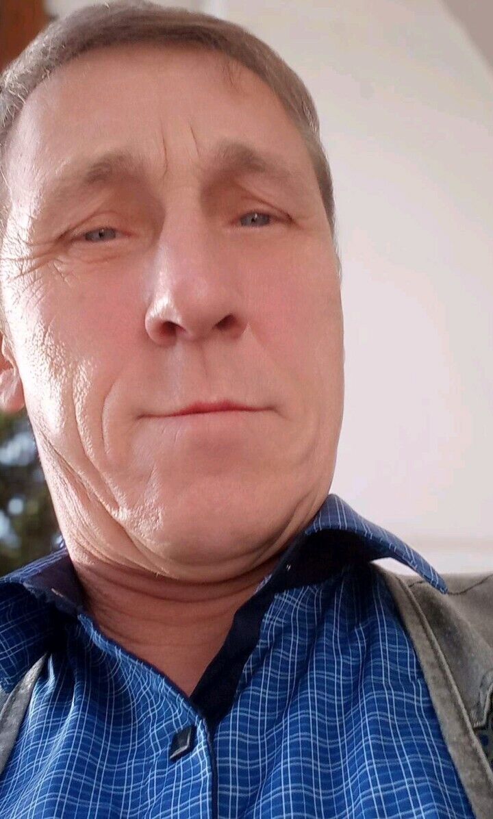  37666519  , 62 ,    