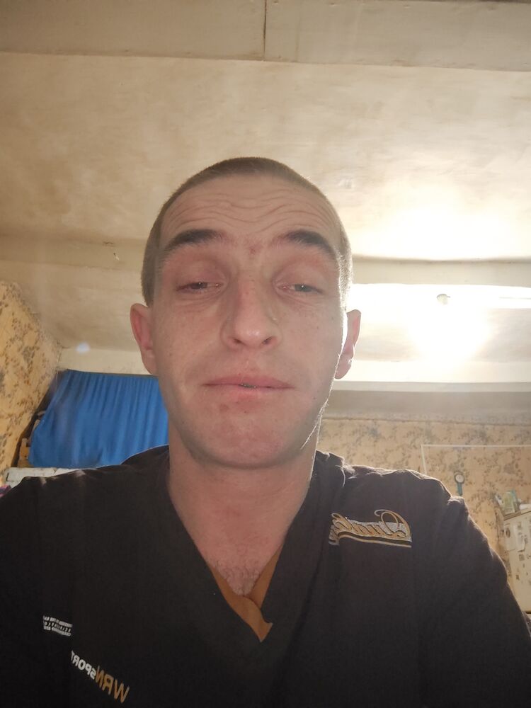  41209799  , 33 ,    