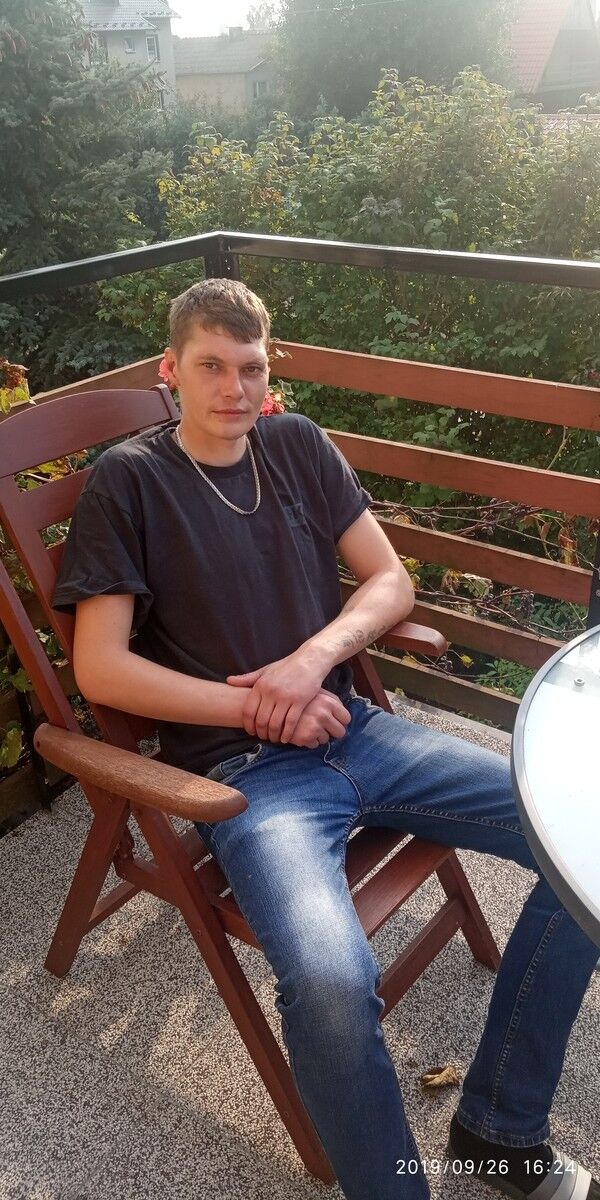  17896339  Vitalik, 41 ,    
