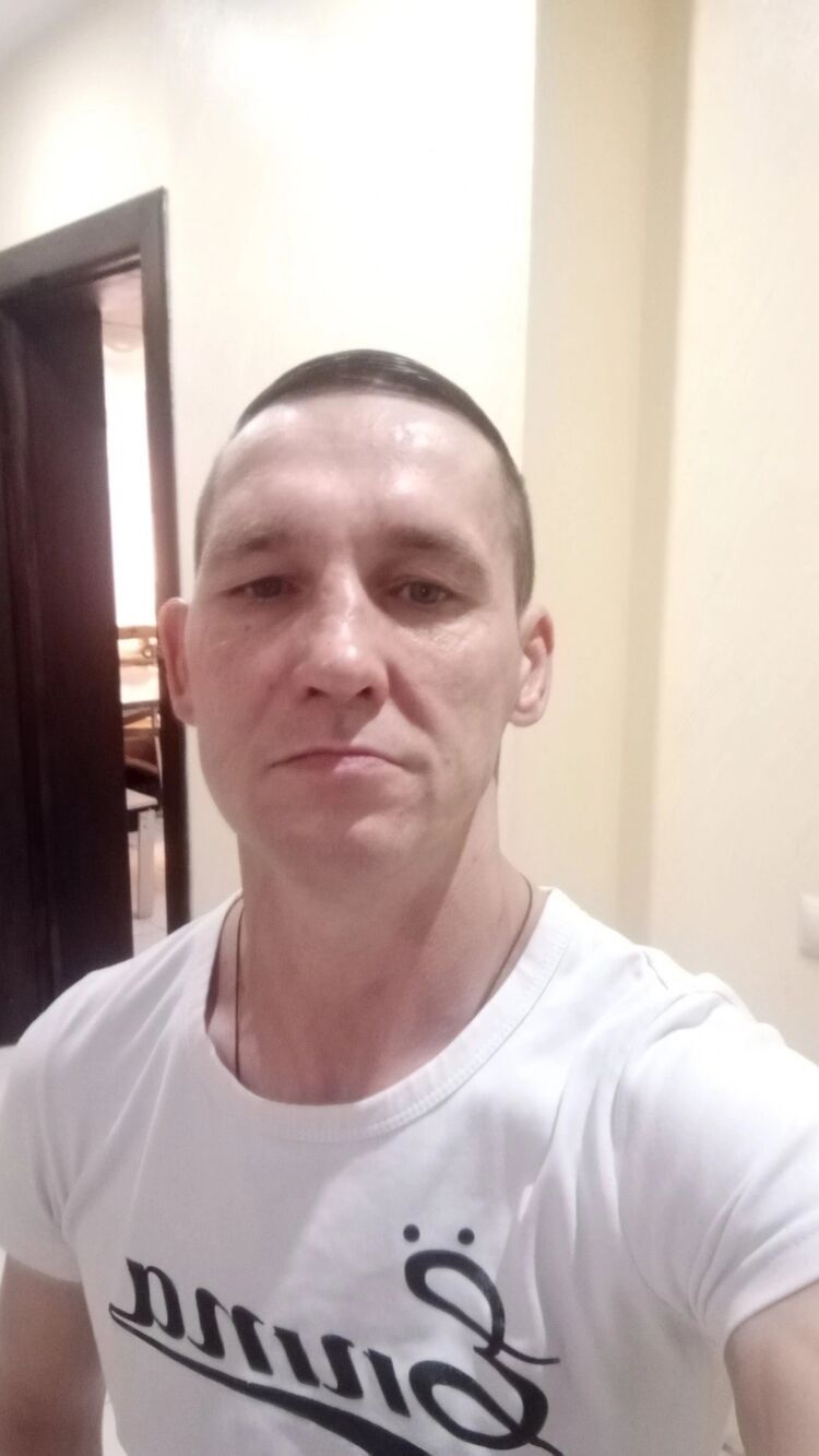  40055909  , 40 ,    