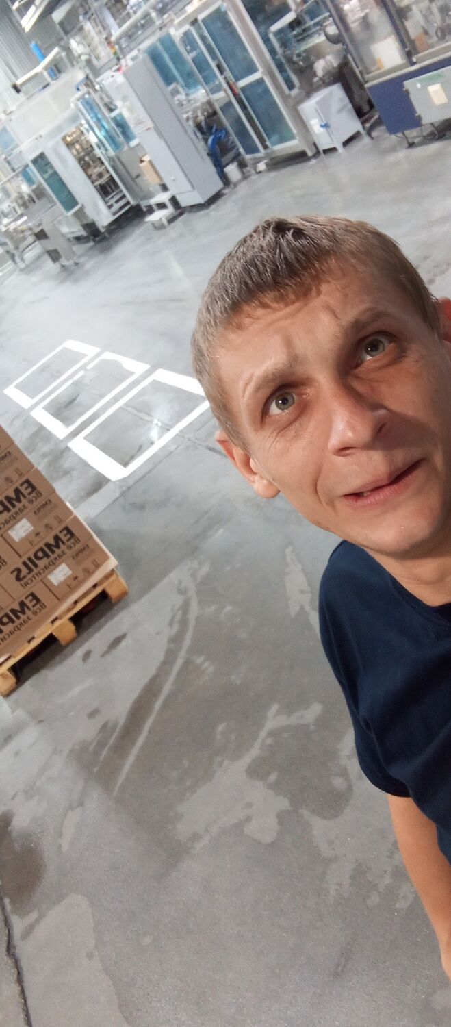  40107889  , 22 ,    --