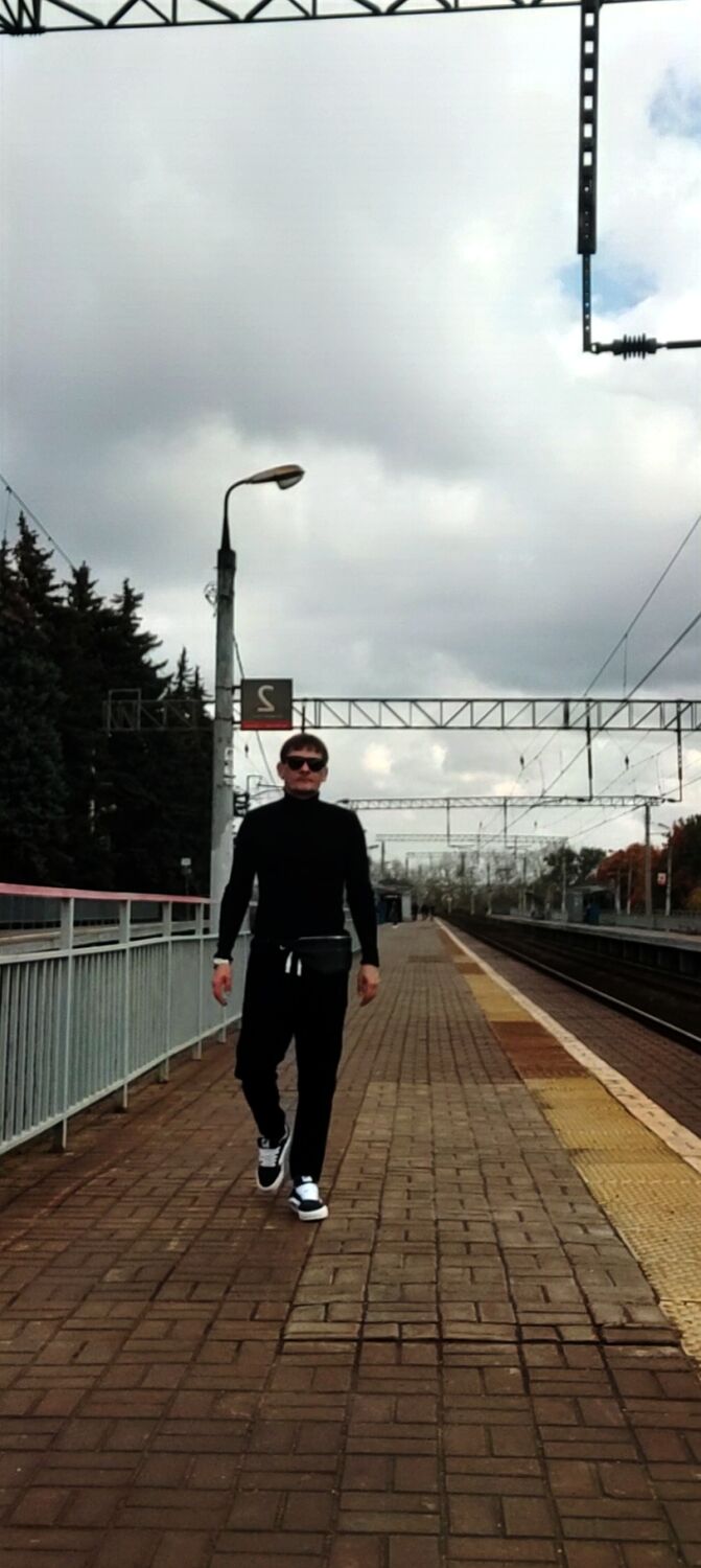  49269569  Hialty, 34 ,    