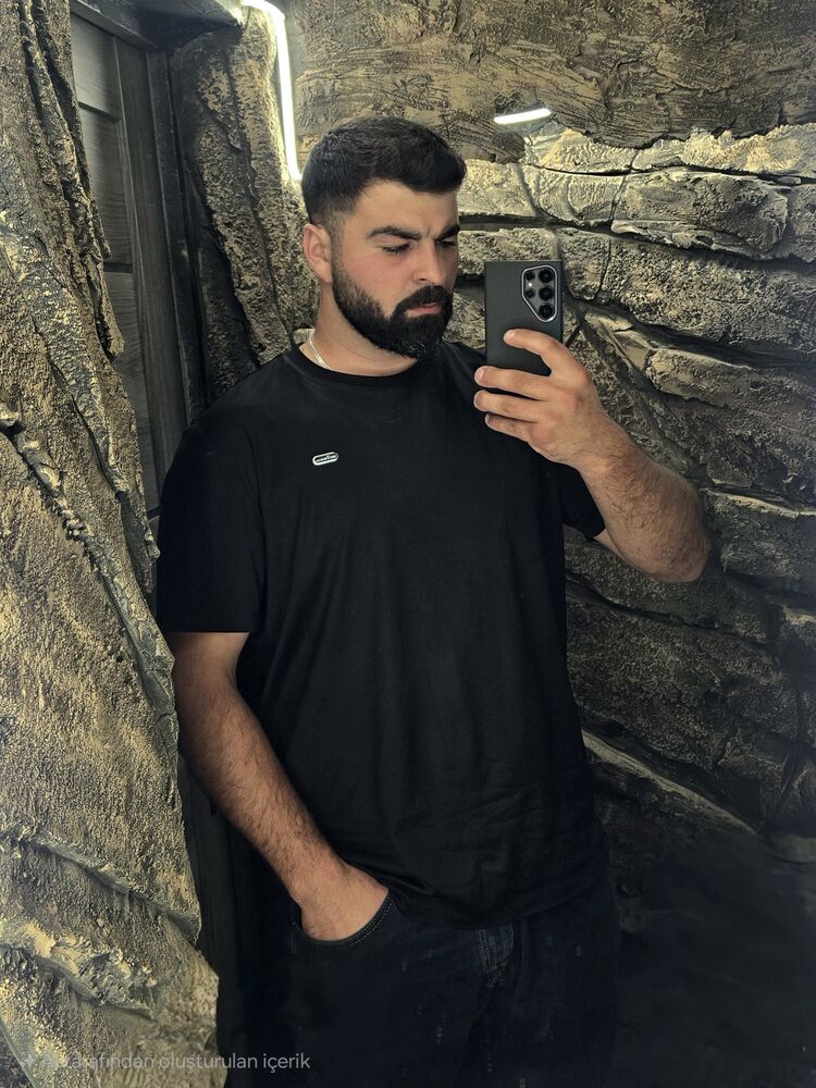  51535579  , 28 ,    