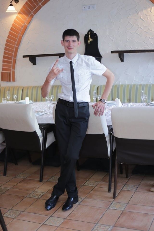  8022549  Olejik, 42 ,    