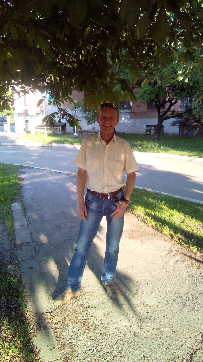  16257839  Oleg, 64 ,    