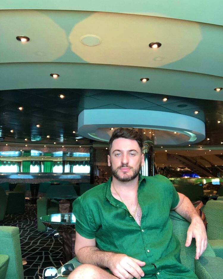  47567359  , 34 ,    -