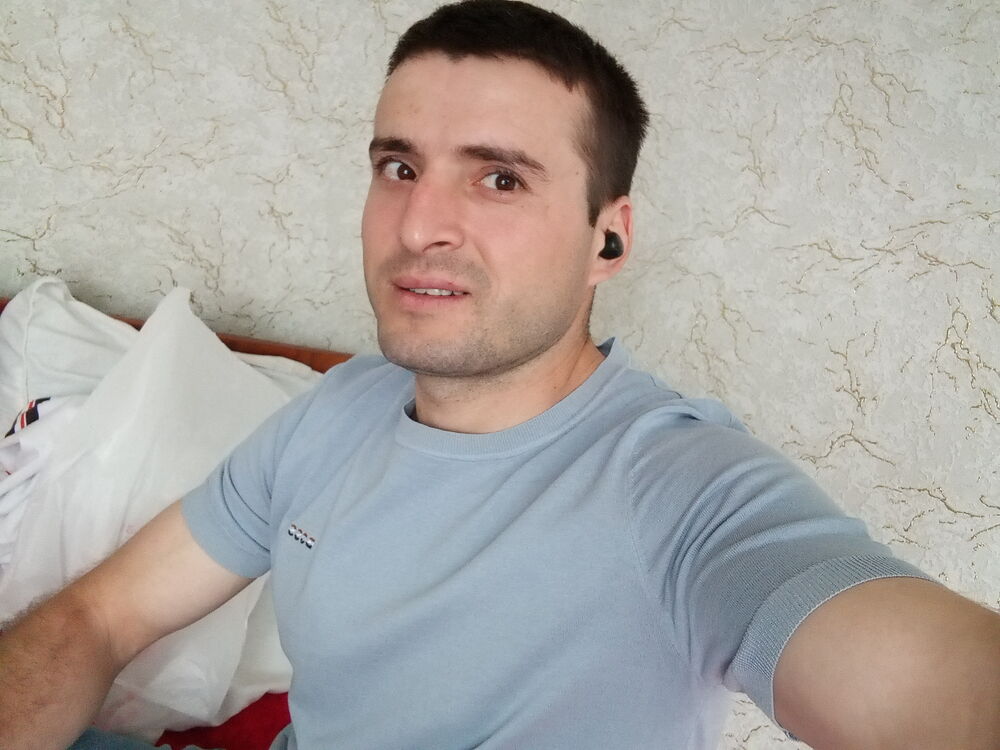  ,   Ruslan, 29 ,   ,   