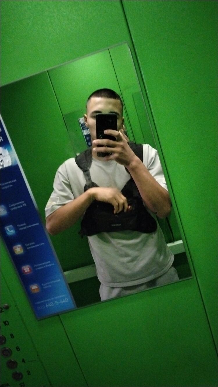  37095209  , 21 ,    -