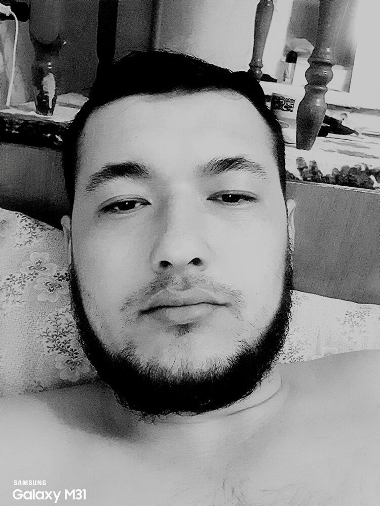  44562819  Feruzbek, 27 ,    