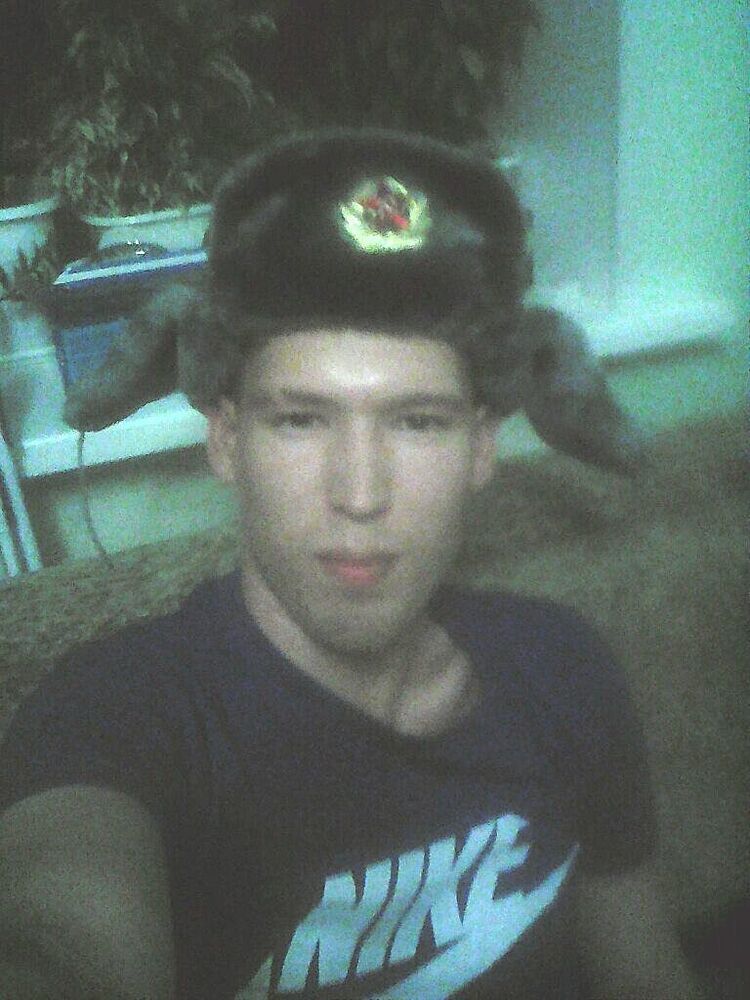  7749539  , 34 ,    