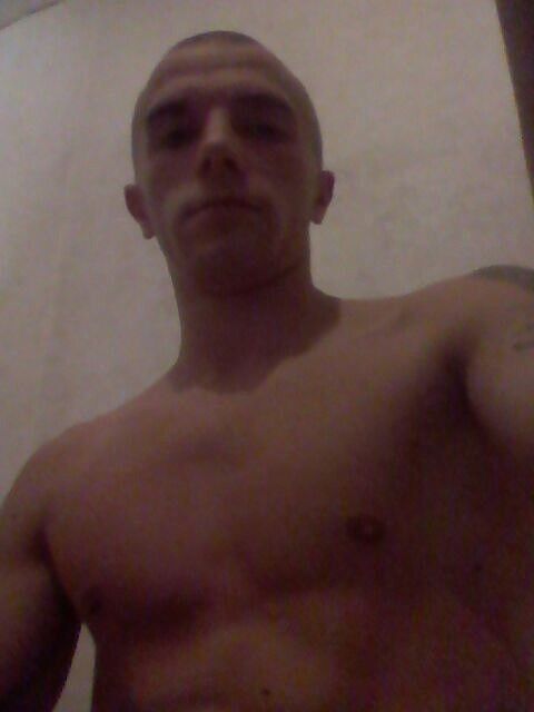  8612059  Aleksei, 36 ,    