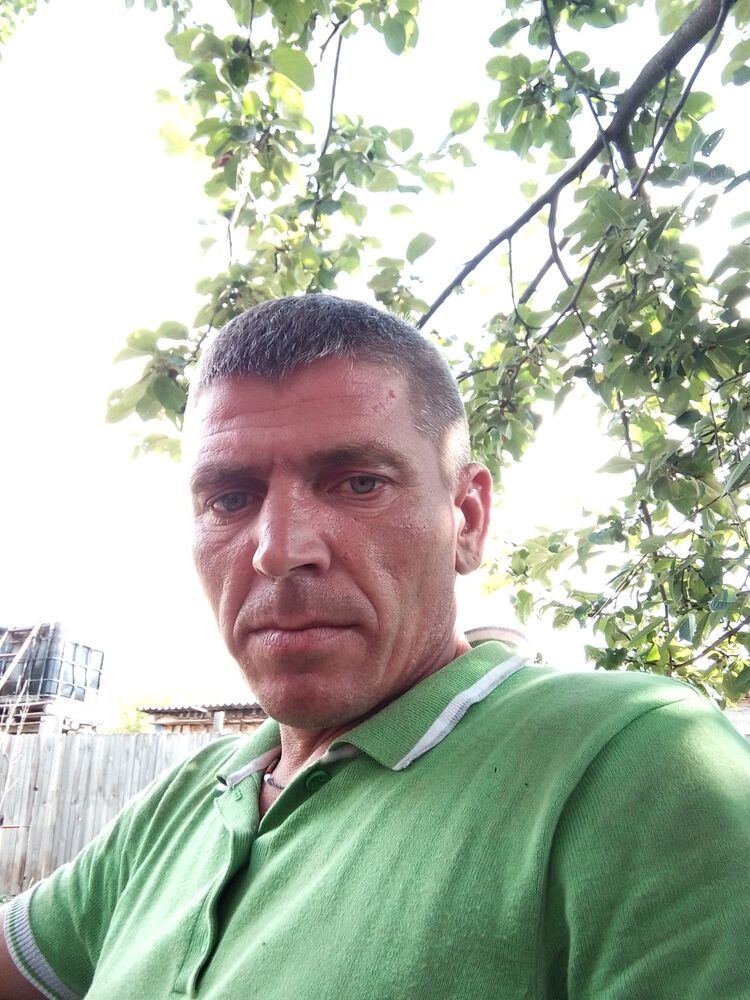  44810779  , 37 ,    
